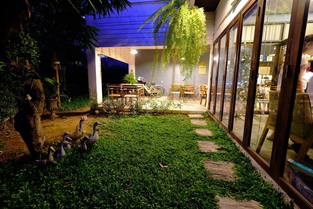 Отель Mona Chiangmai Boutique Чиангмай Экстерьер фото